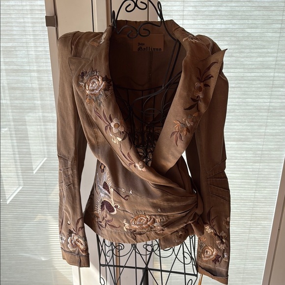Galliano Jackets & Blazers - Galliano Women's Tan Floral Blazer